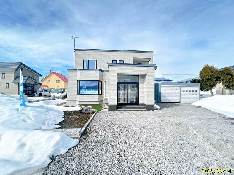 House in Nishikimachinishi, Fukagawa – Fukagawa, Furano Sorachi, Hokkaido, Japan