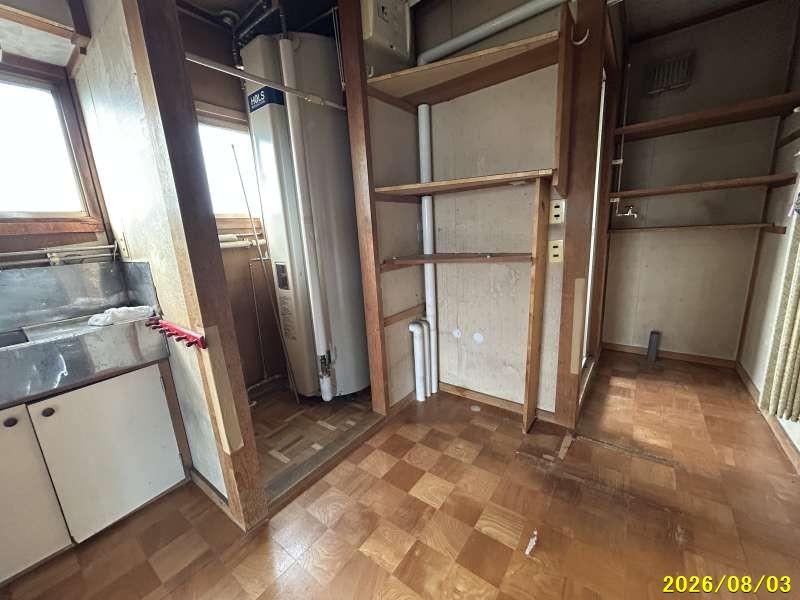 House in Nishimachi, Biei – photo 4 of 26 – Biei, Daisetsuzan Foothills, Hokkaido, Japan