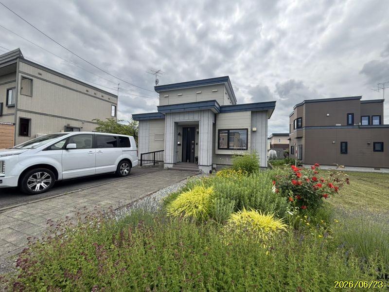 House in Nishimachi, Higashikawa – Higashikawa, Daisetsuzan Foothills, Hokkaido, Japan
