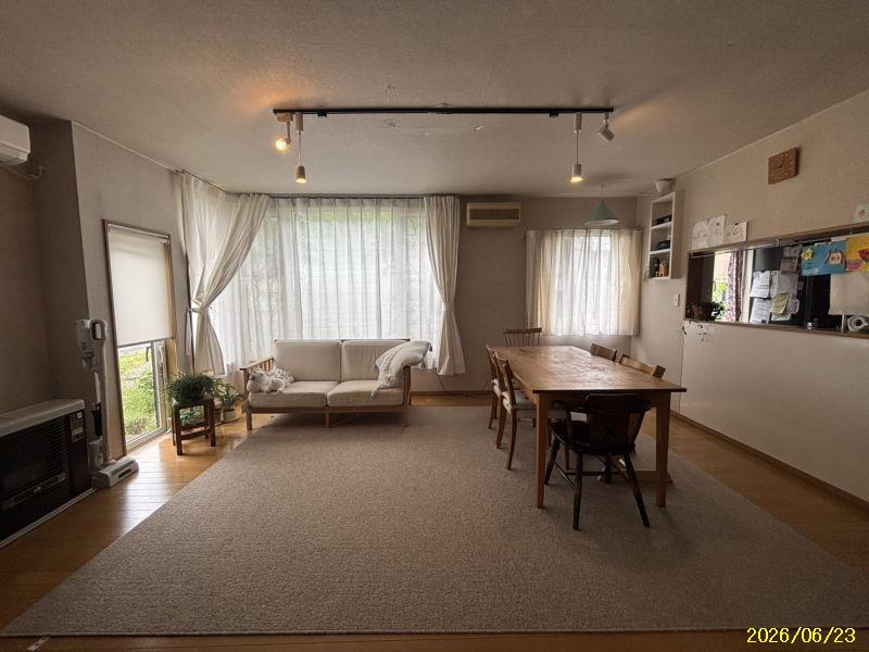 House in Nishimachi, Higashikawa – photo 4 of 17 – Higashikawa, Daisetsuzan Foothills, Hokkaido, Japan