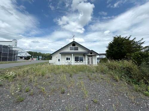 House in Okamachi, Nakafurano – photo 14 of 16 – Nakafurano, Furano Basin, Hokkaido, Japan