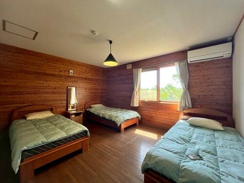 House in Okamachi, Nakafurano – photo 3 of 13 – Nakafurano, Furano Basin, Hokkaido, Japan