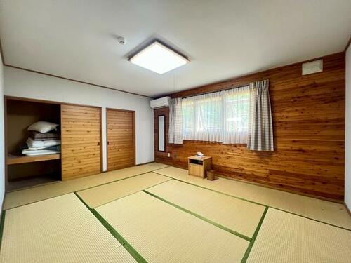 House in Okamachi, Nakafurano – photo 4 of 13 – Nakafurano, Furano Basin, Hokkaido, Japan
