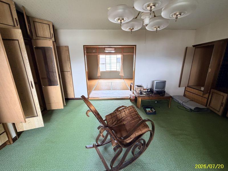 House in Saiwaichō, Biei – photo 24 of 32 – Biei, Daisetsuzan Foothills, Hokkaido, Japan