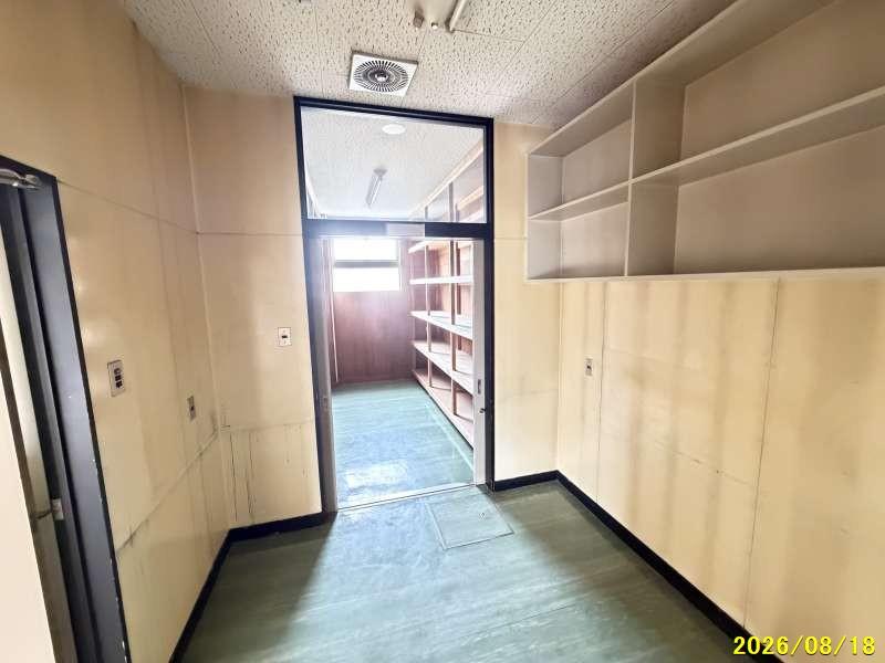 House in Saiwaichō, Biei – photo 13 of 26 – Biei, Daisetsuzan Foothills, Hokkaido, Japan