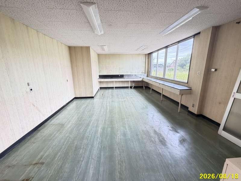 House in Saiwaichō, Biei – photo 19 of 26 – Biei, Daisetsuzan Foothills, Hokkaido, Japan