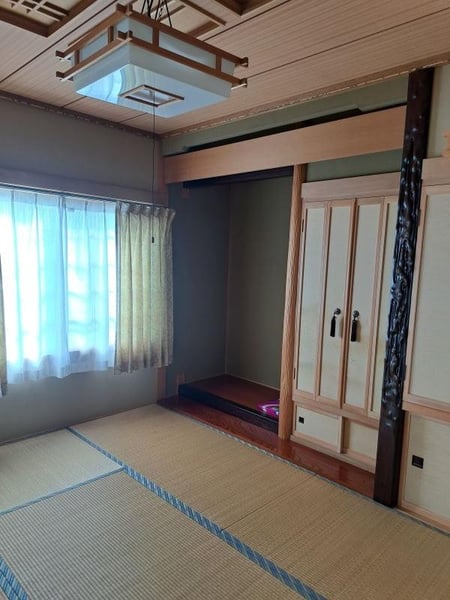 House in Sakaemachi, Kamikawa – photo 11 of 24 – Kamikawa, Daisetsuzan Foothills, Hokkaido, Japan