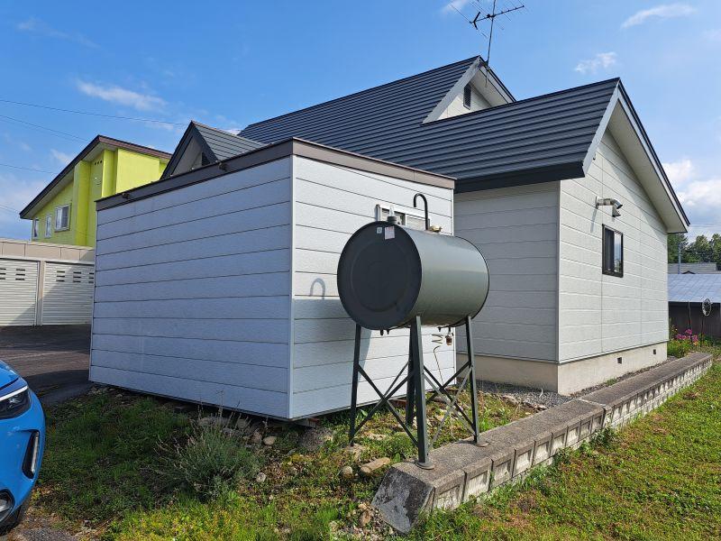 House in Sakaemachi, Kamikawa – photo 19 of 24 – Kamikawa, Daisetsuzan Foothills, Hokkaido, Japan