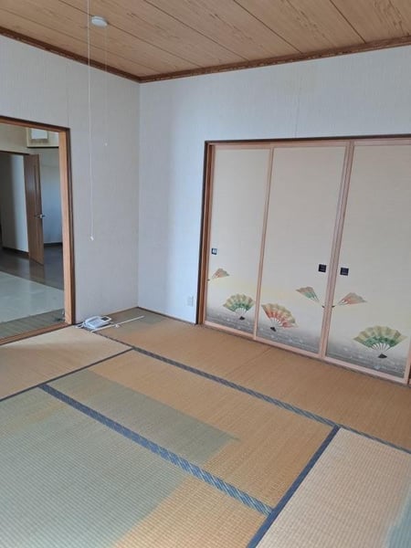 House in Sakaemachi, Kamikawa – photo 23 of 24 – Kamikawa, Daisetsuzan Foothills, Hokkaido, Japan