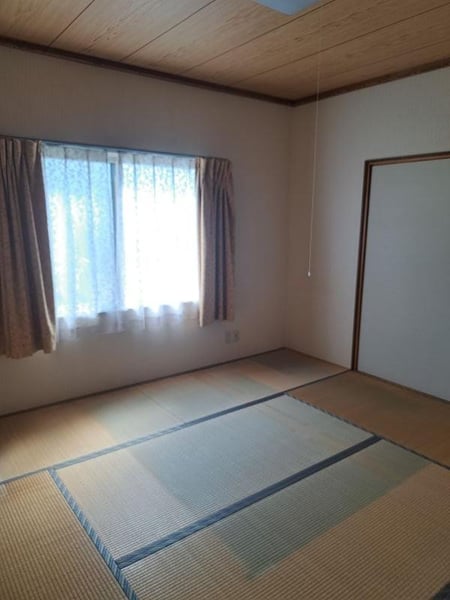 House in Sakaemachi, Kamikawa – photo 24 of 24 – Kamikawa, Daisetsuzan Foothills, Hokkaido, Japan