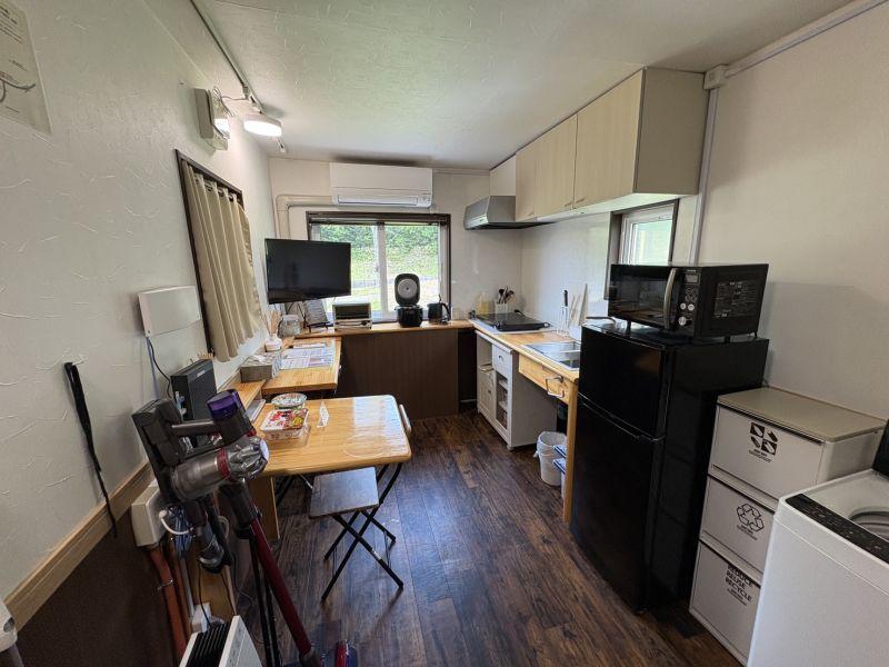 House in Shirogane, Biei – photo 12 of 17 – Biei, Daisetsuzan Foothills, Hokkaido, Japan