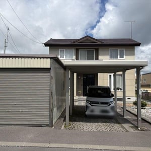 House in Shunkōdai, Asahikawa