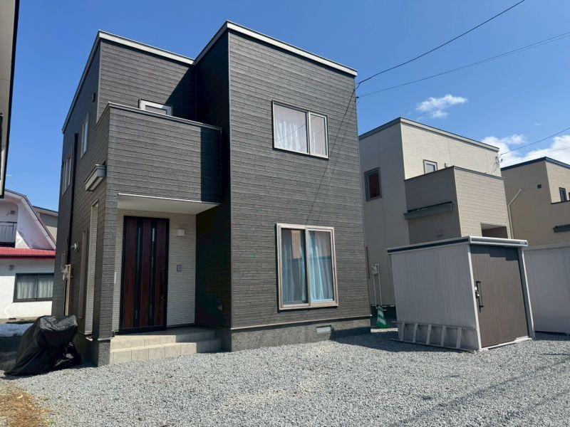House in Suehiro, Asahikawa – Asahikawa, Asahikawa, Hokkaido, Japan