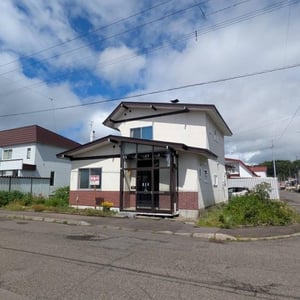 House in Suehiro, Asahikawa