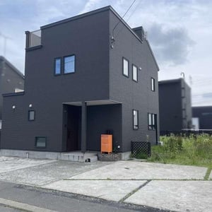 House in Suehiro, Asahikawa
