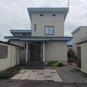 House in Suehiro, Asahikawa