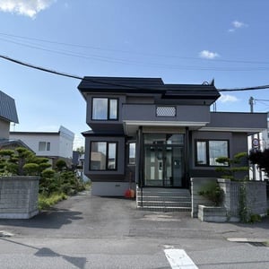 House in Suehiro, Asahikawa