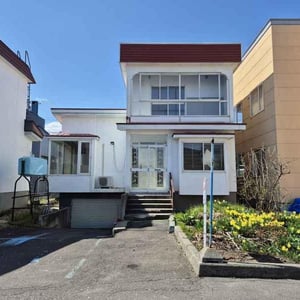 House in Suehiro Higashi, Asahikawa