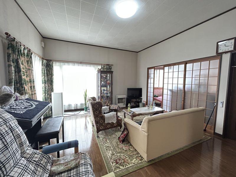House in Suehiro Higashi, Asahikawa – photo 4 of 13 – Asahikawa, Asahikawa, Hokkaido, Japan