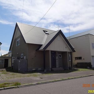 House in Suehiro Higashi, Asahikawa