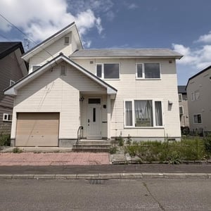 House in Tōkō, Asahikawa