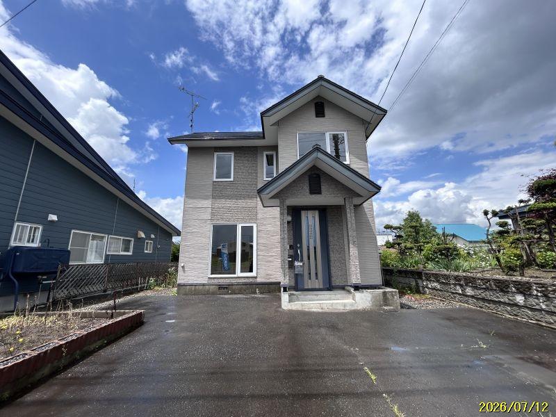House in Tomimachi, Kamifurano – Kamifurano, Furano Basin, Hokkaido, Japan