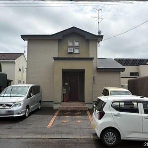 House in Toyooka, Asahikawa