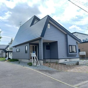 House in Toyooka, Asahikawa