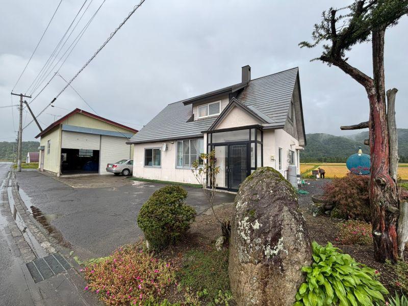 House in Toyosato, Aibetsu – photo 23 of 31 – Aibetsu, Daisetsuzan Foothills, Hokkaido, Japan