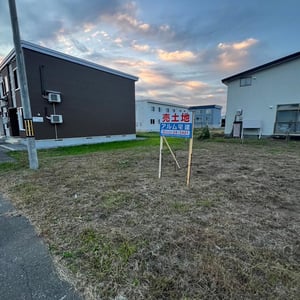 Land in 5 Jo, Fukagawa