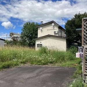 Land in Asahimachi, Asahikawa