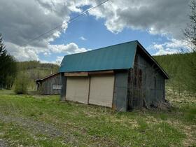 Land in Biei – photo 7 of 16 – Biei, Daisetsuzan Foothills, Hokkaido, Japan