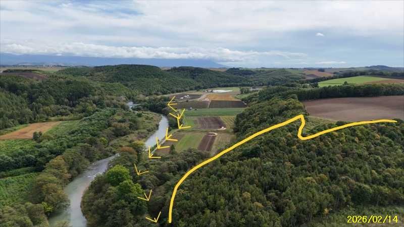 Land in Goryo, Biei – photo 14 of 15 – Biei, Daisetsuzan Foothills, Hokkaido, Japan