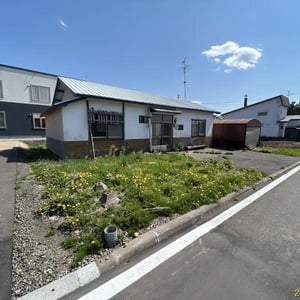 Land in Hanazono, Biei