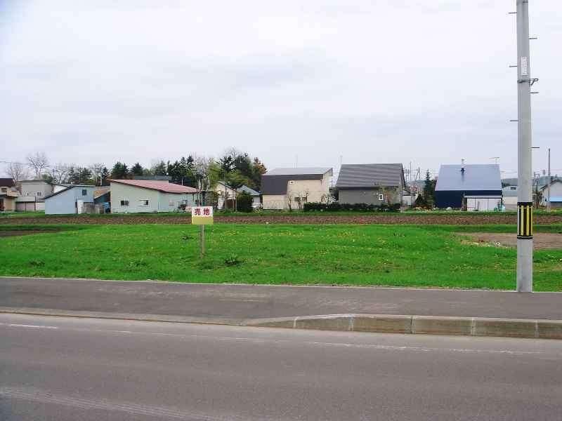 Land in Higashimachi, Pippu – Pippu, Daisetsuzan Foothills, Hokkaido, Japan