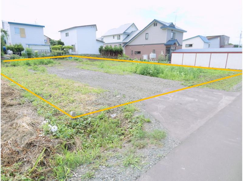 Land in Higashimachi, Kamifurano – photo 3 of 3 – Kamifurano, Furano Basin, Hokkaido, Japan