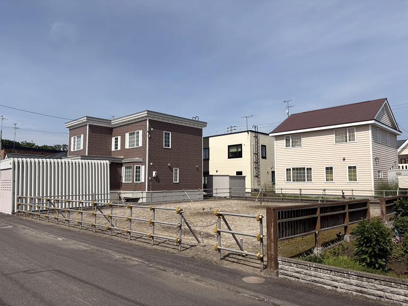 Land in Hijirino Minami, Higashikagura – photo 4 of 10 – Higashikagura, Daisetsuzan Foothills, Hokkaido, Japan