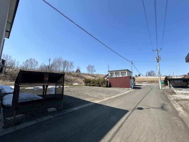 Land in Hikarimachi, Kamifurano – photo 6 of 8 – Kamifurano, Furano Basin, Hokkaido, Japan
