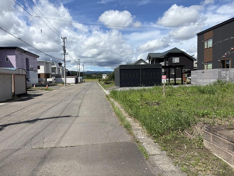 Land in Izumimachi, Kamifurano – photo 5 of 13 – Kamifurano, Furano Basin, Hokkaido, Japan