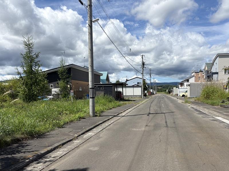 Land in Izumimachi, Kamifurano – photo 5 of 12 – Kamifurano, Furano Basin, Hokkaido, Japan