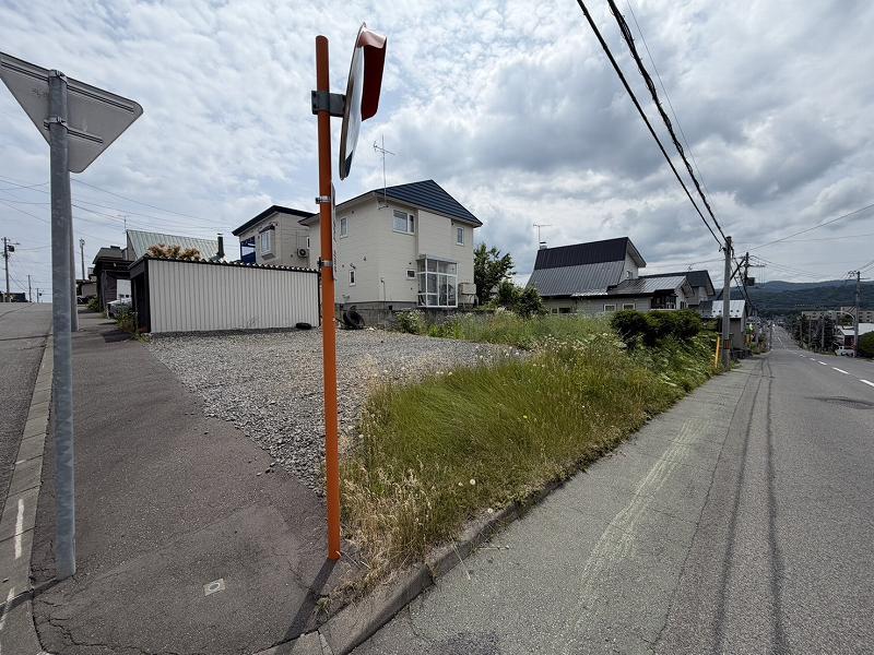 Land in Kaguraoka, Asahikawa – photo 2 of 3 – Asahikawa, Asahikawa, Hokkaido, Japan