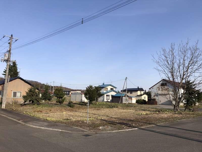 Land in Kita, Pippu – Pippu, Daisetsuzan Foothills, Hokkaido, Japan