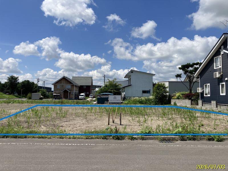 Land in Maruyama, Biei – Biei, Daisetsuzan Foothills, Hokkaido, Japan