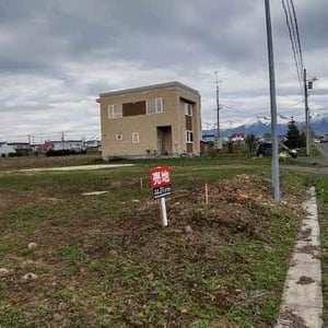 Land in Minamimachi, Kamifurano