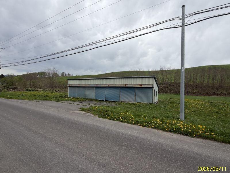 Land in Mita, Biei – Biei, Daisetsuzan Foothills, Hokkaido, Japan