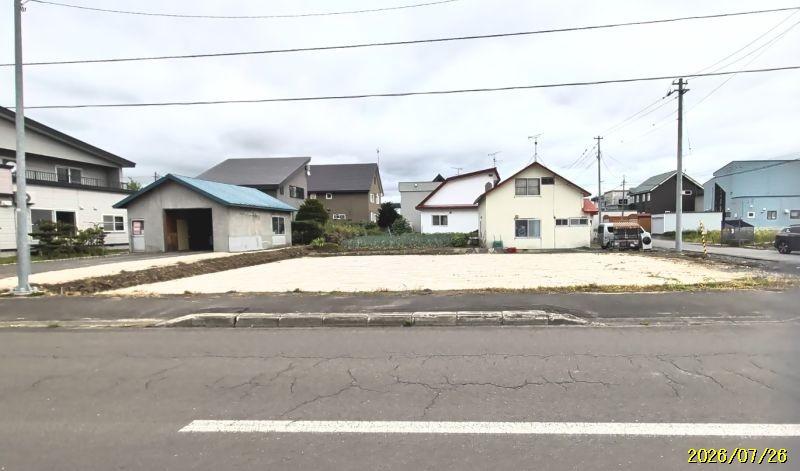 Land in Motomachi, Kamifurano – Kamifurano, Furano Basin, Hokkaido, Japan