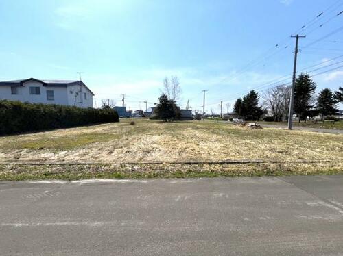 Land in Motomachi, Kamifurano – photo 2 of 11 – Kamifurano, Furano Basin, Hokkaido, Japan