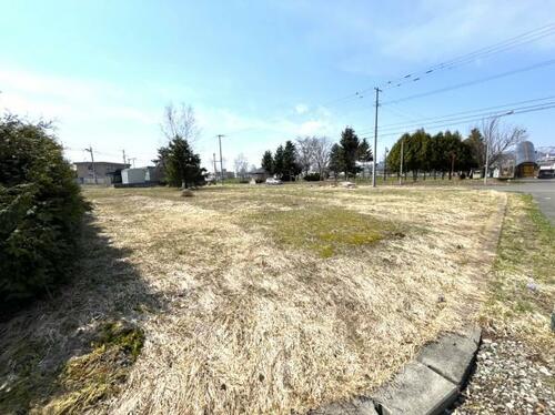 Land in Motomachi, Kamifurano – photo 8 of 11 – Kamifurano, Furano Basin, Hokkaido, Japan