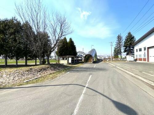 Land in Motomachi, Kamifurano – photo 10 of 11 – Kamifurano, Furano Basin, Hokkaido, Japan