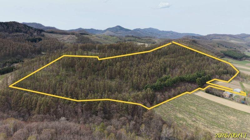 Land in Nakafurano Shikauchinojo, Nakafurano – Nakafurano, Furano Basin, Hokkaido, Japan